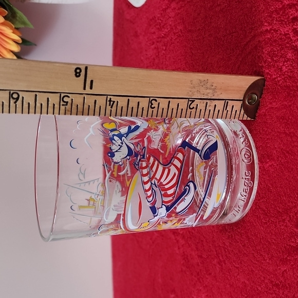 Walt Disney World Remember the Magic. Goofy, drinking glass. - Picture 7 of 8